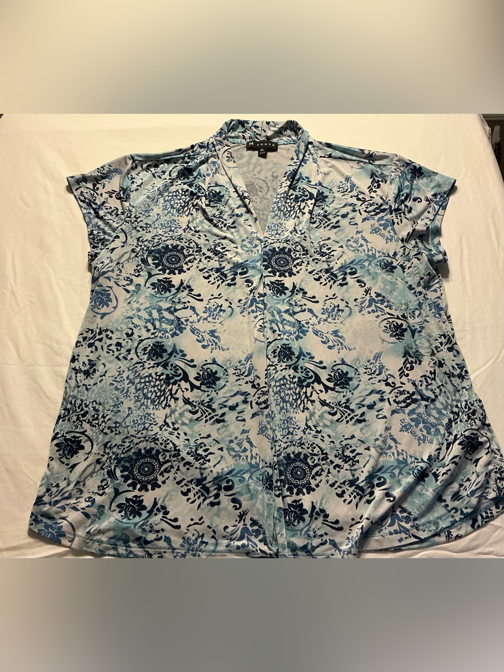 N Touch Blue Floral-Print V-Neck Top